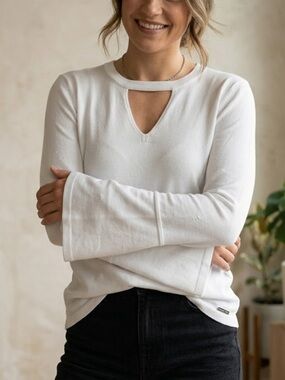 MICHAEL Michael Kors White Cutout Keyhole Bell Sleeve Knit Top